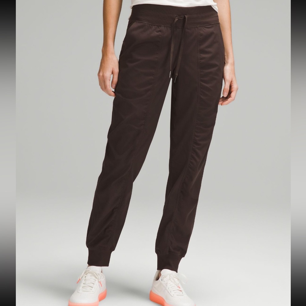 NWOT Lululemon Dance Studio Jogger *Regular